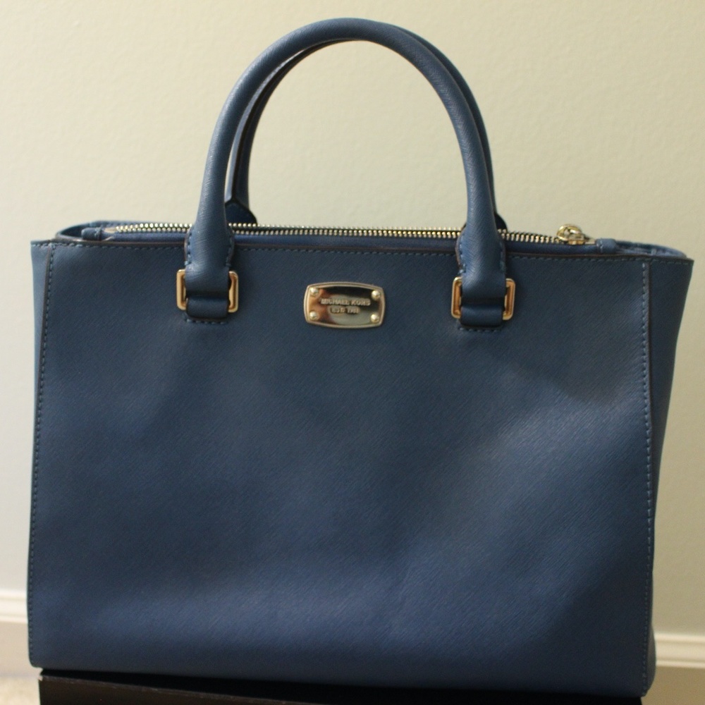 Michael Kors Leather Handbag